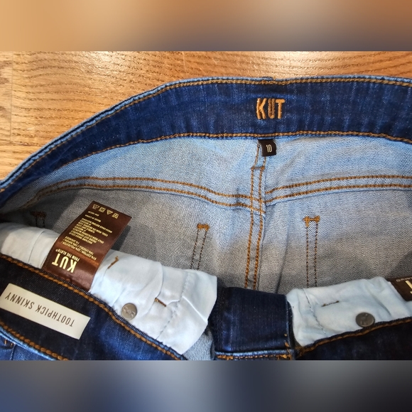 Women's Kut from the Kloth Jean - Picture 2 of 3